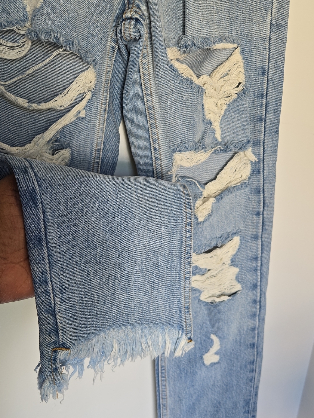 Carmar Los Angeles-Emelia Distressed Jeans Sz 24 - Picture 3 of 10